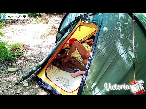 ❤️ ຖ່າຍໃນກ້ອງຖ່າຍຮູບ Passionate jerk off Stranger in a tent ❤️ ຮູບໂປ້ fb ຢູ່ພວກເຮົາ ❌❤